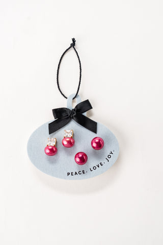 Noelle Pearl Holiday Post Duet