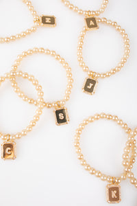 Clara Initial Stretch Pearl Layering Bracelet