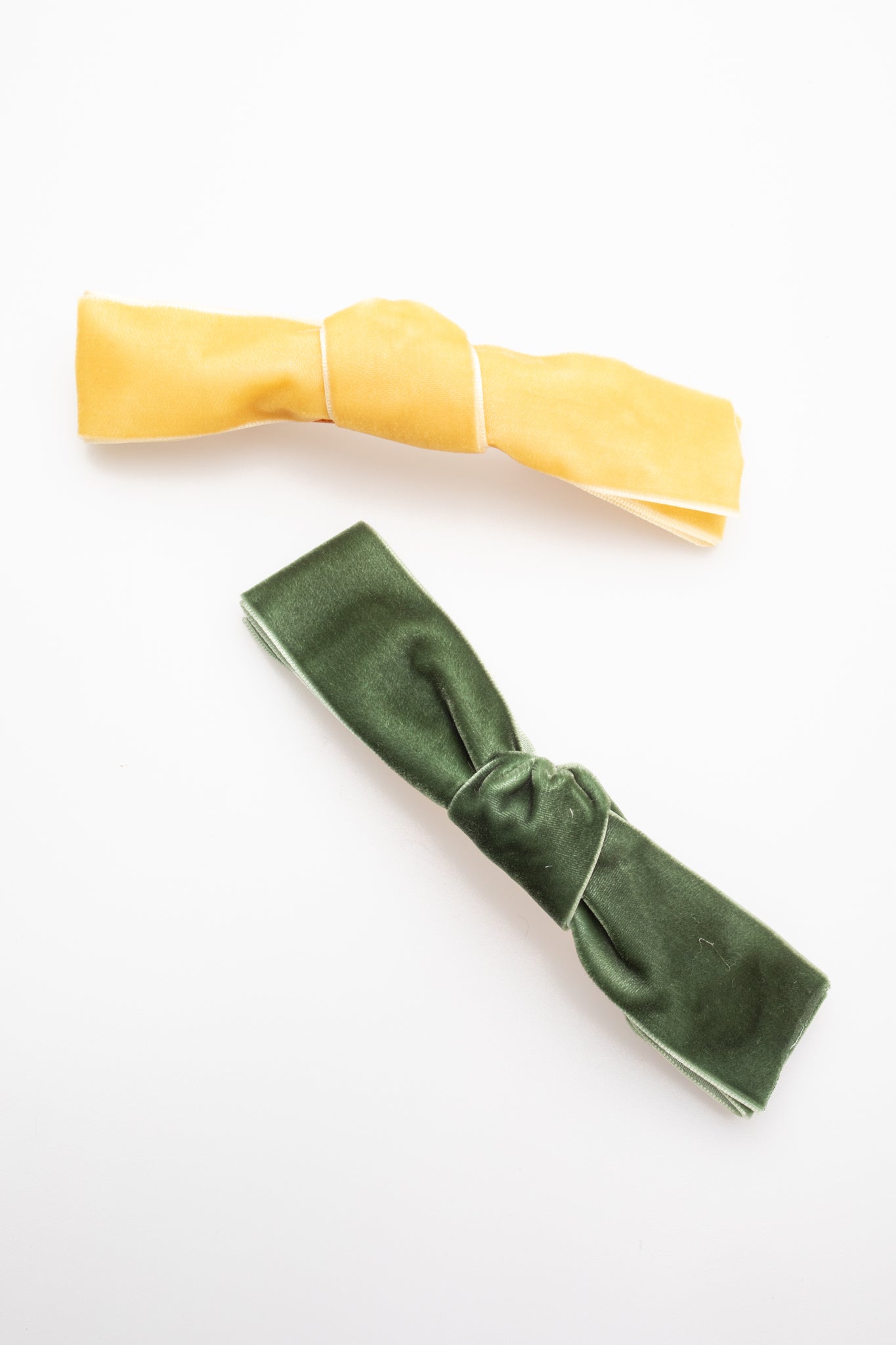 Alicia Bow Barrette Pairs